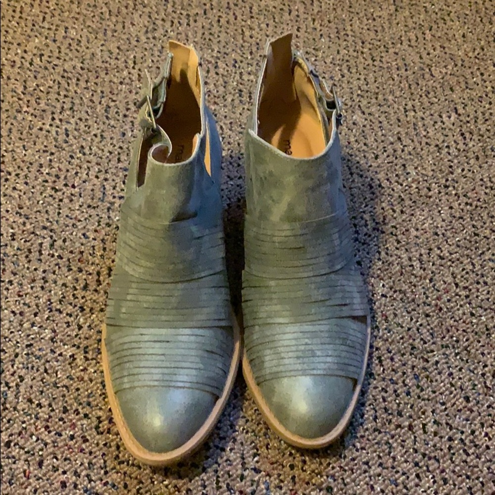 Maurices gray booties